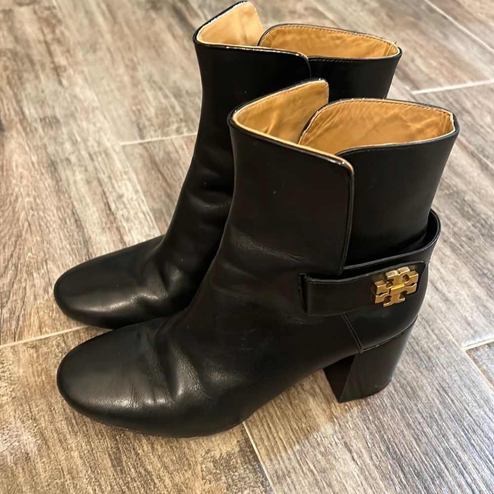 Tory Burch Women's Kira 70 Booties